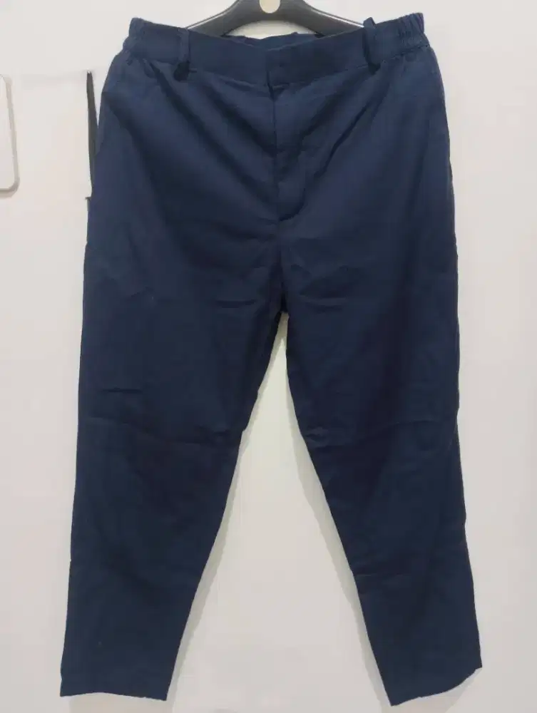 Obral Borongan 4pcs Celana Jogger Casual Formil size 32-34 Modis Keren