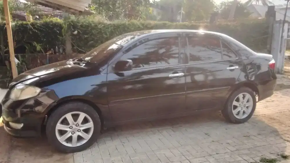TOYOTA VIOS 2004 PRIBADI