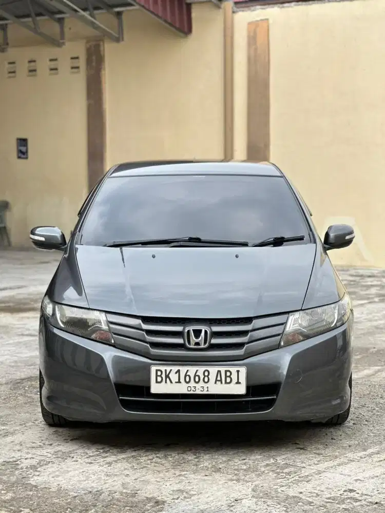 Honda city E at matic 2011