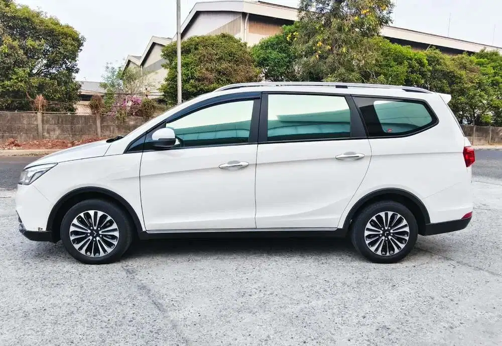 Wuling Cortez 2022 Bensin