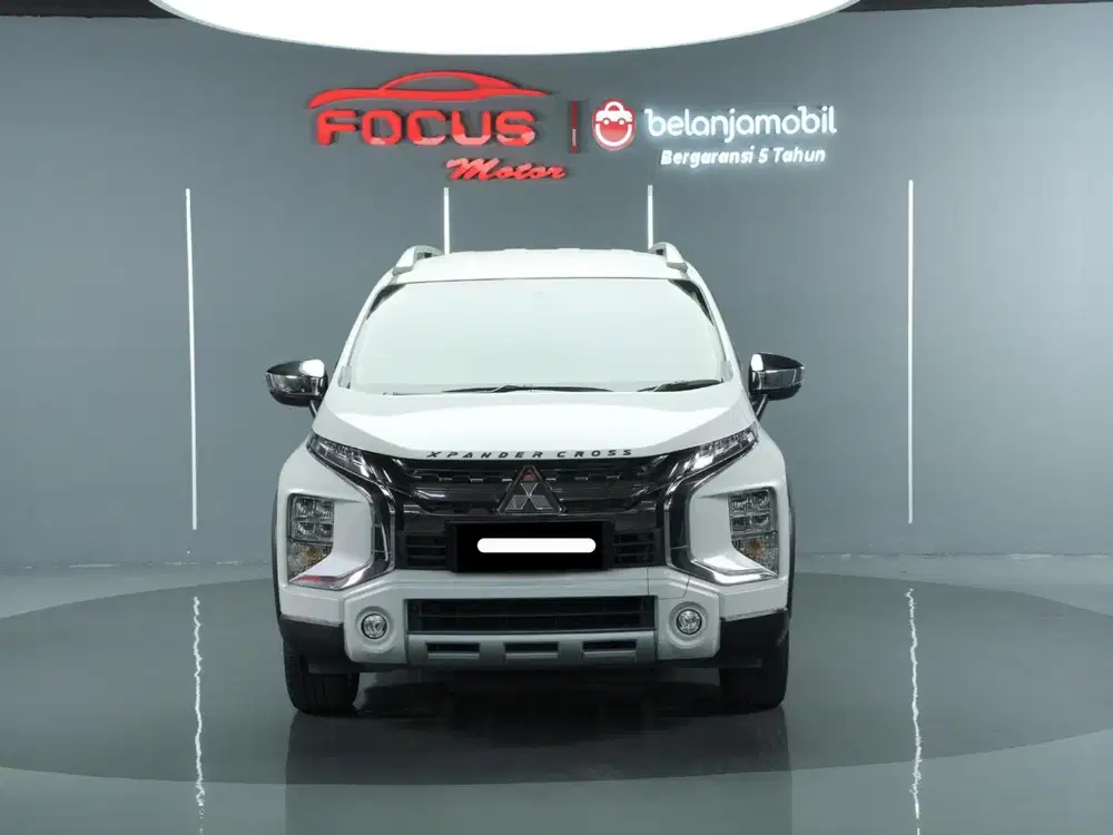 Mitsubishi xpander cross premium 2021 putih pajak panjang