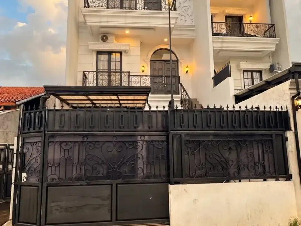 Rumah mewah pejaten pasar minggu