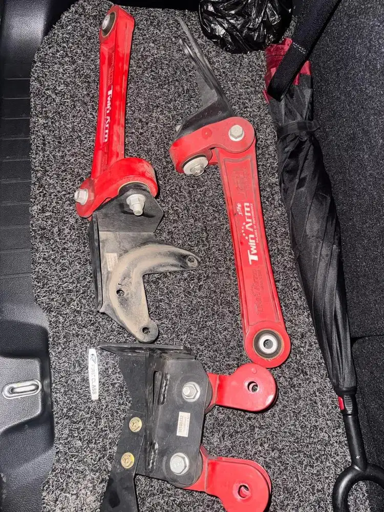Balance / Swing Arm Zenix