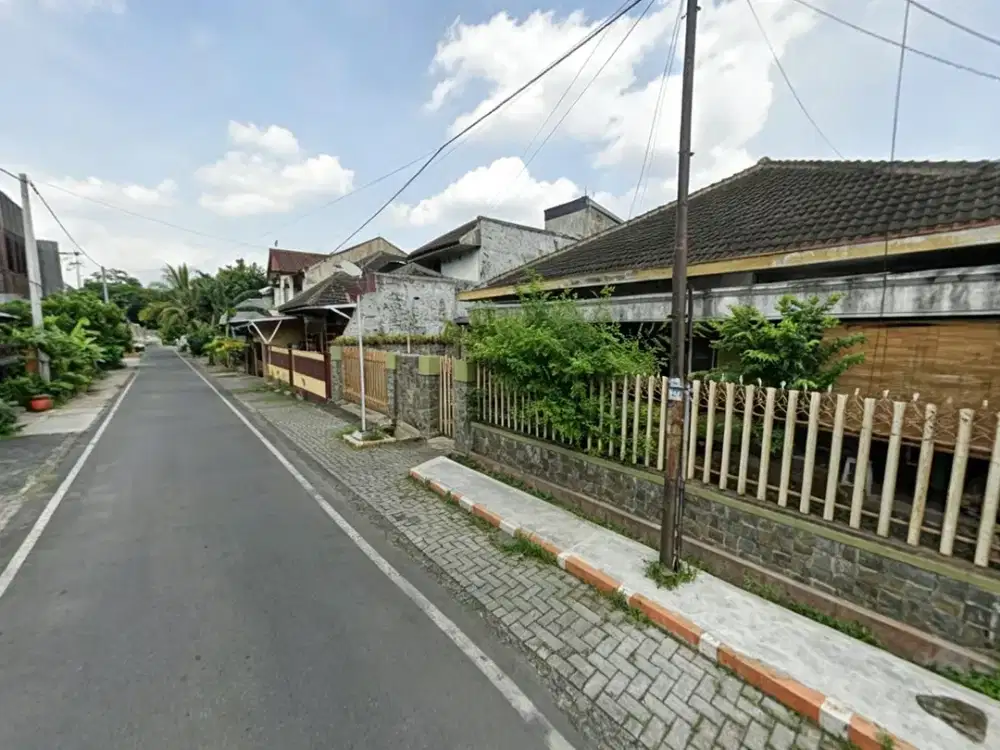 RUMAH LUAS LOKASI MOJOLANGU AREA SUHAT KOTA MALANG
