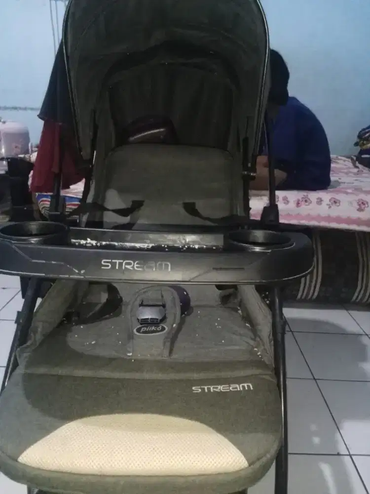 Stroller merek pliko