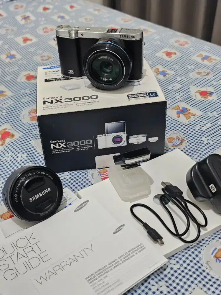 Kamera Samsung NX3000