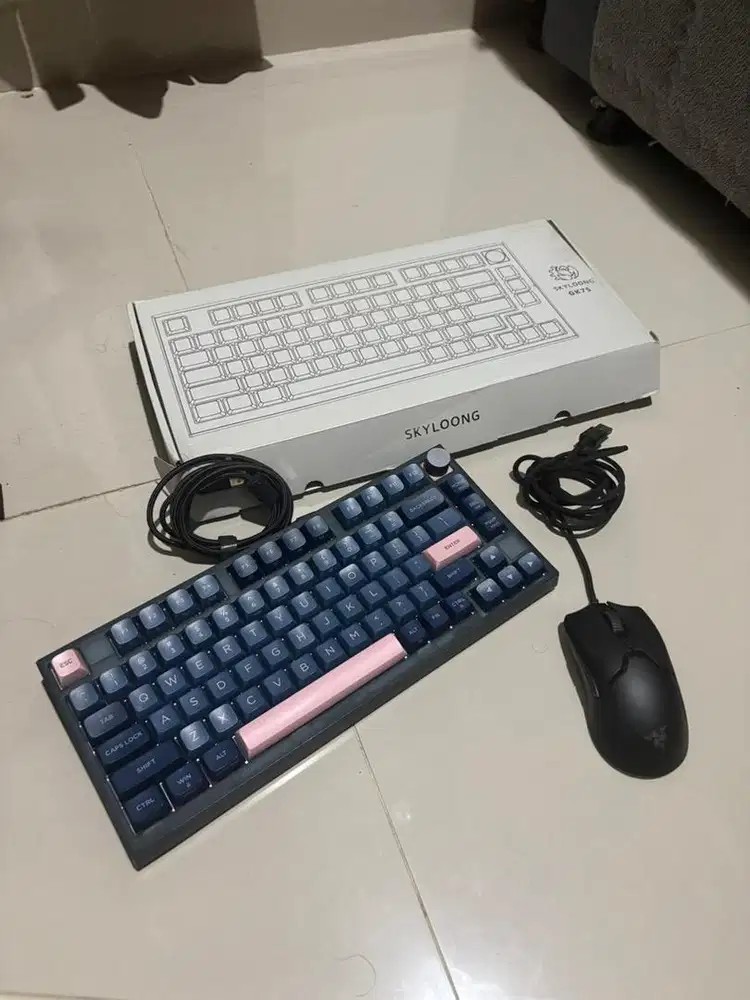 Skyloong GK75 Mechanical Keyboard 75% RGB Hotswap +