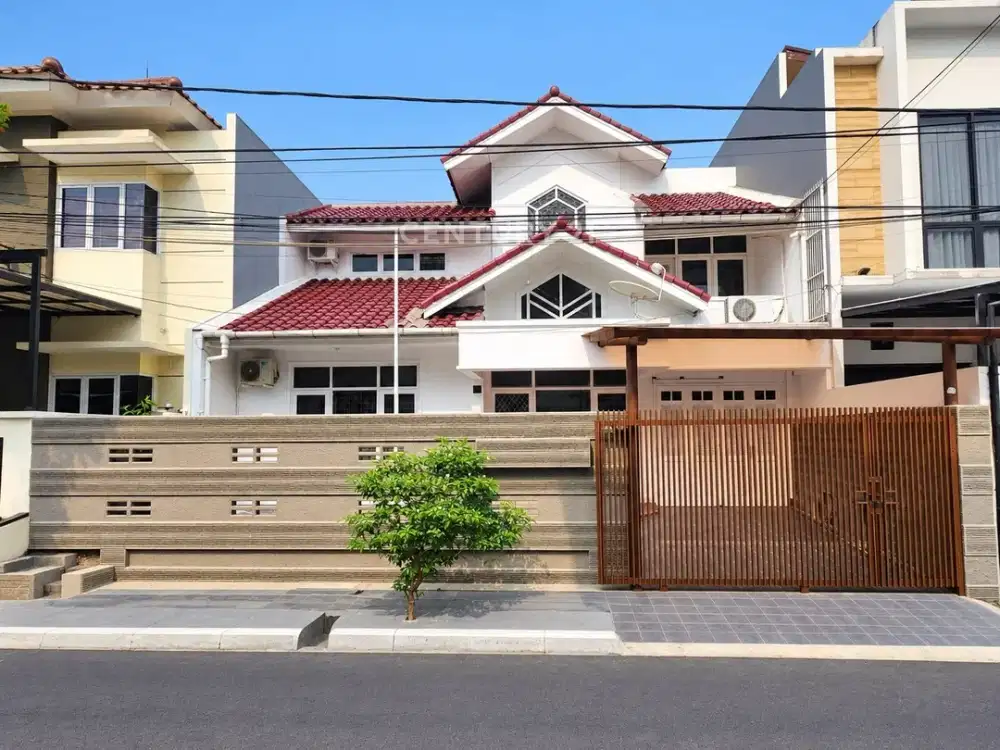 Dijual Rumah Lokasi Strategis Di Pondok Indah