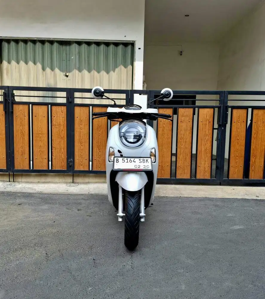 Honda Scoopy Prestige Keyless (Tipe Tertinggi) MULUSSS Surat Lengkap