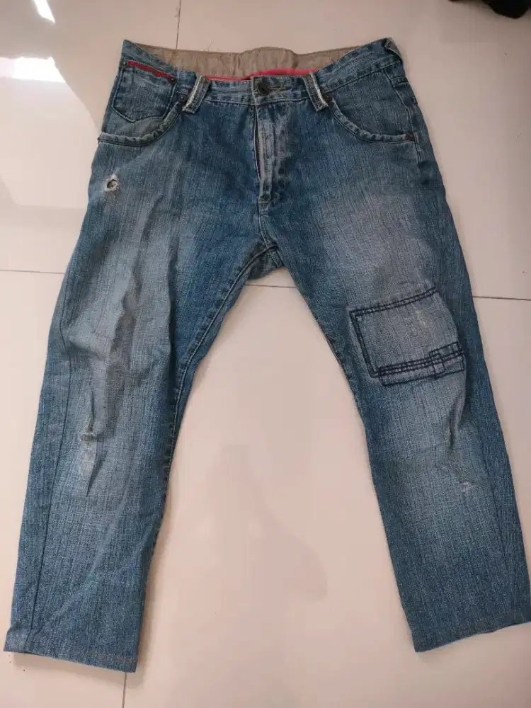 Jeans pria size 34