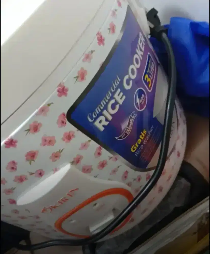 JUAL RICE COOKER BARU GRES LIKENEW DIPAKAI SATU KALIA BUAT COBA SET NW