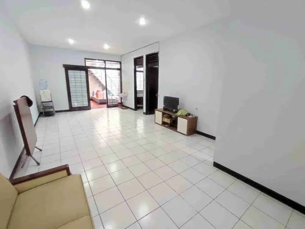 Sewa Rumah Permata Holis