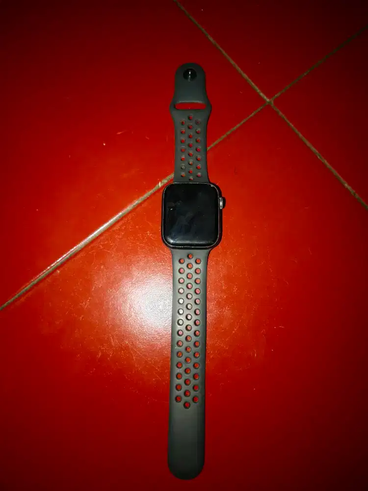 Apple Watch 6 44mm nike ibox bh 99 iWatch