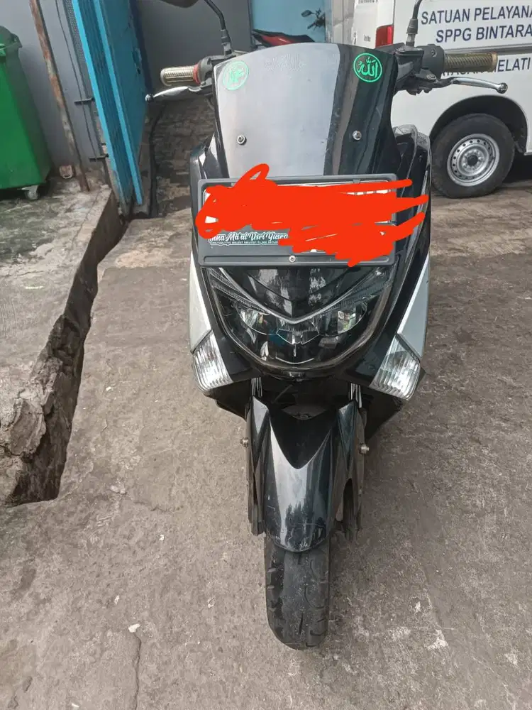 Bismillah mau jual YAMAHA NMAX