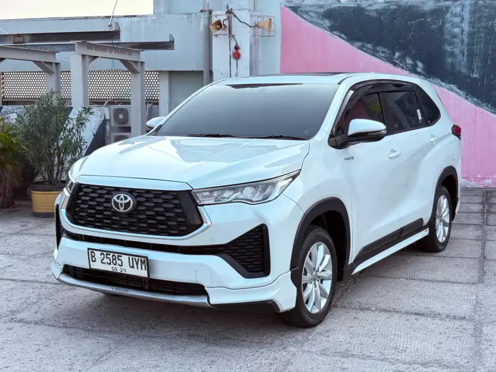 (Tdp5jt) Zenix V Hybrid Modellista 2024 Putih
