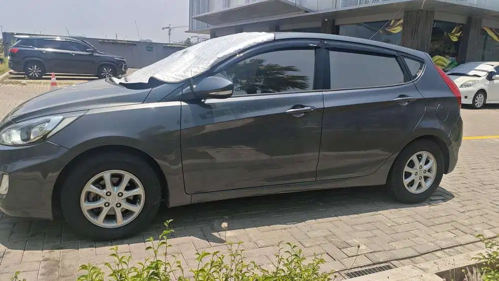 Hyundai Grand Avega 2014 Bensin