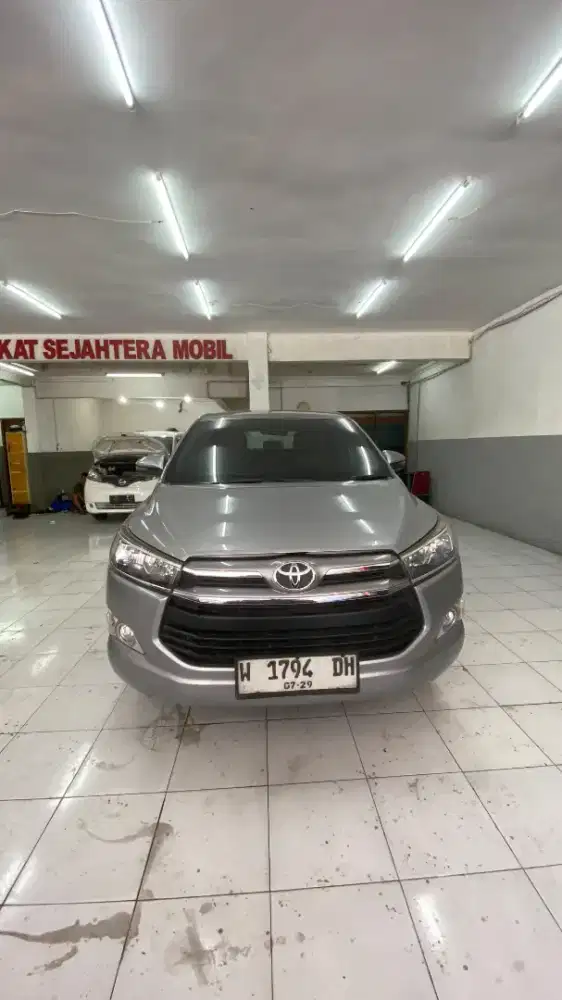Tdp 35 innova reborn G AT diesel silver 2019 surabaya bisa tt kredit