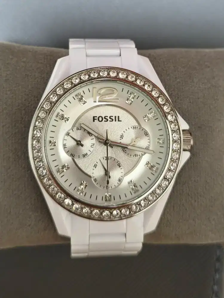 Jam tangan wanita Fossil