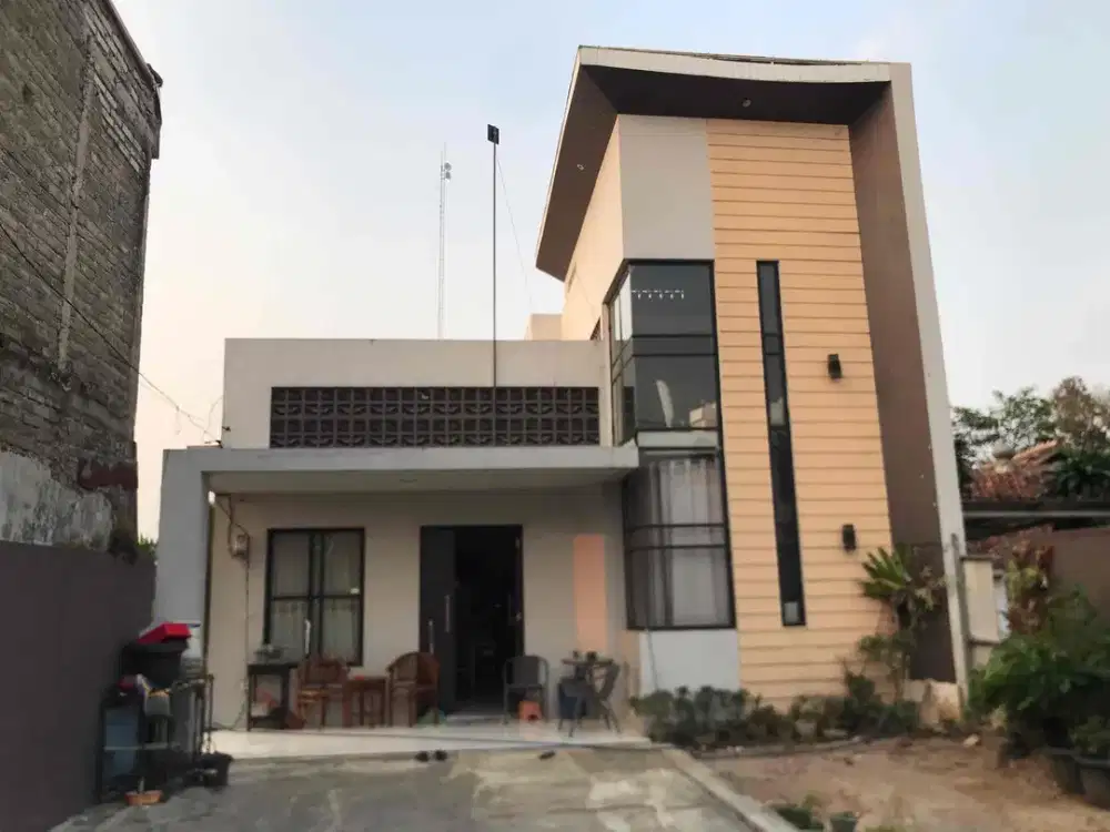 Di Jual Rumah Cantik Sangat Strategis