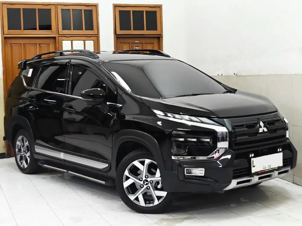 Km15rb Ful Ori Xpander 2025 Cross Premium Plus Automatic Hitam 2024 At