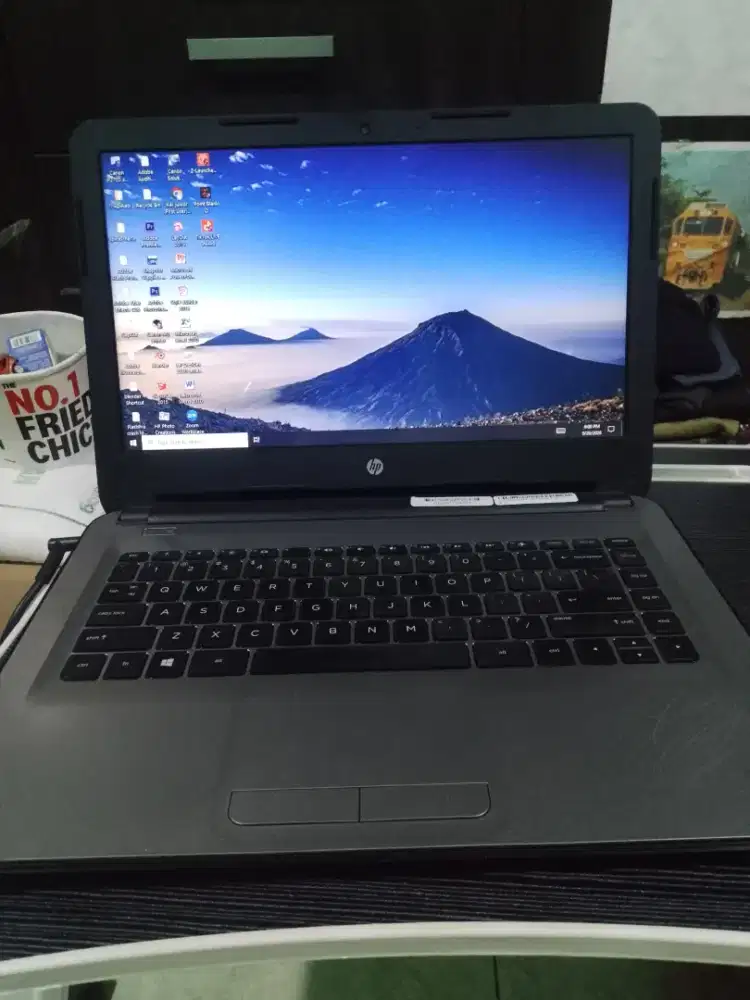 Laptop merek hp