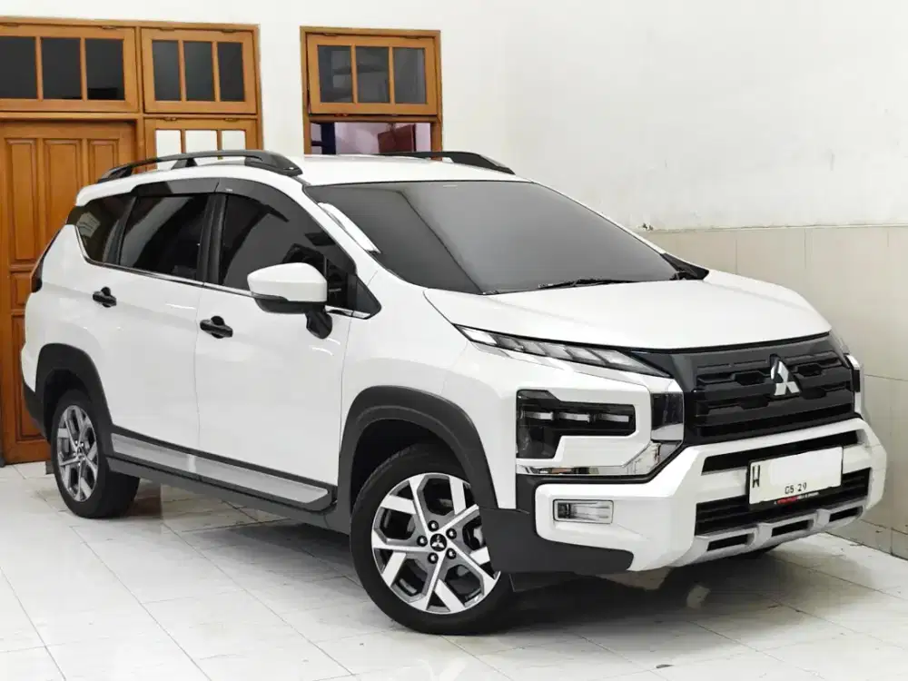 Spt Baru New Xpander Cross 2023 Premium Plus Automatic AT Putih 2024