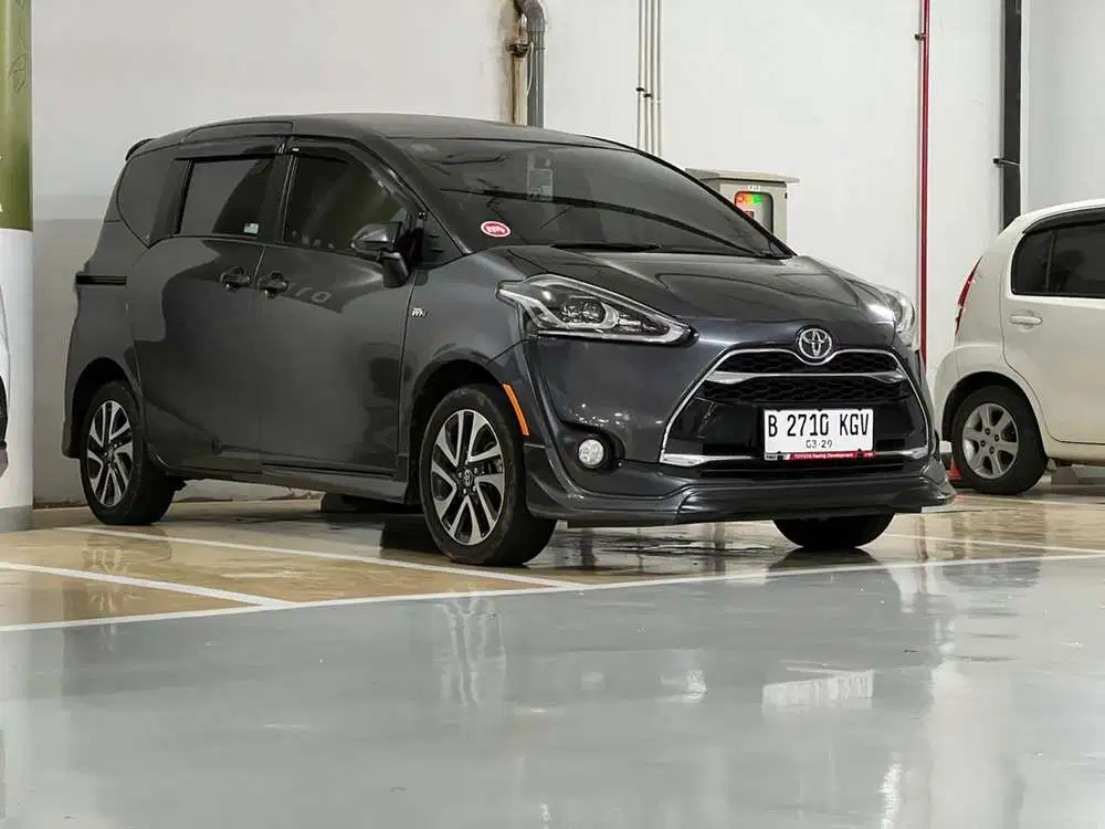 Toyota Sienta 2018 Bensin