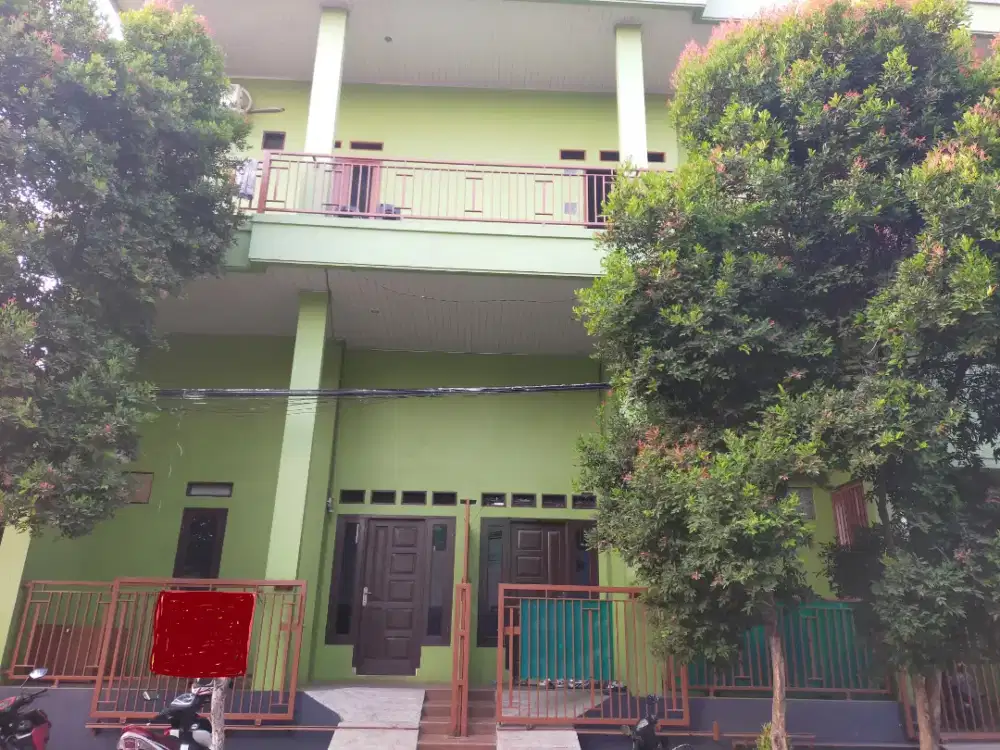 KONTRAKAN BULANAN RUMAH NYAMAN & STRATEGIS UTK MUSLIM 900 & 1,5