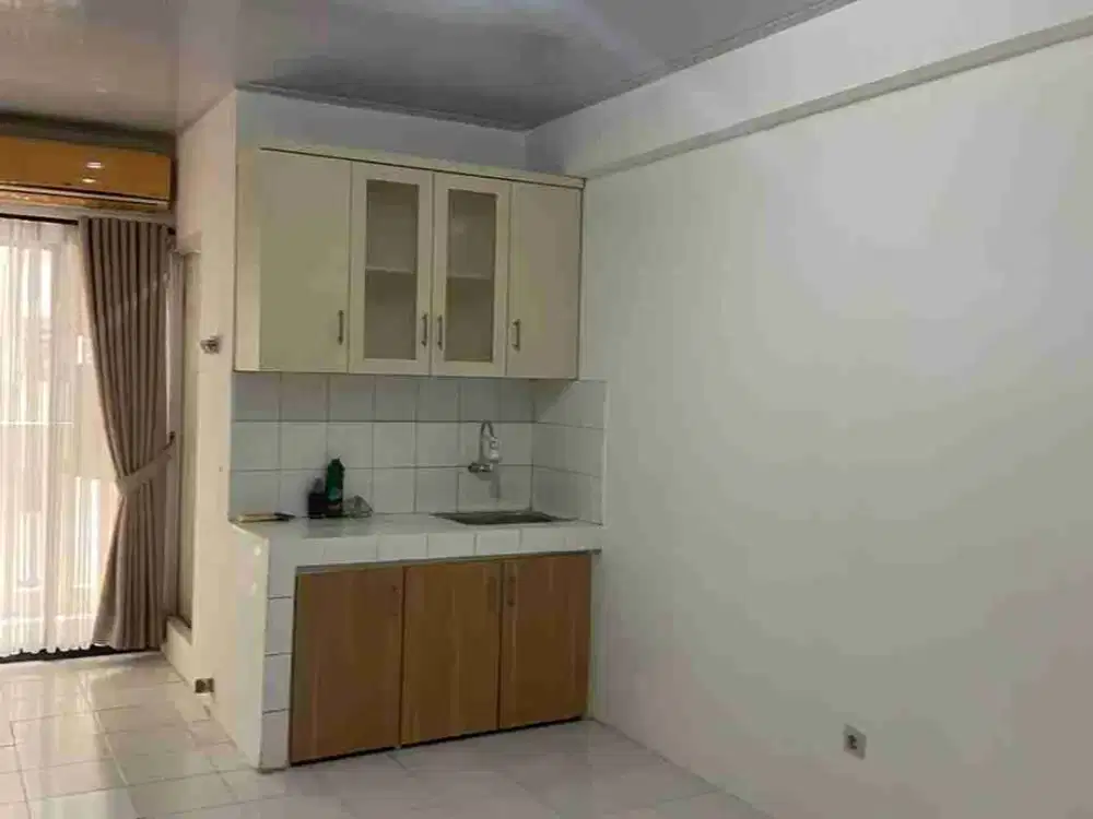 dijual BU apartemen Casablanca East Residence tower Bc lt 6 sudah pecah sertifikat siap Huni