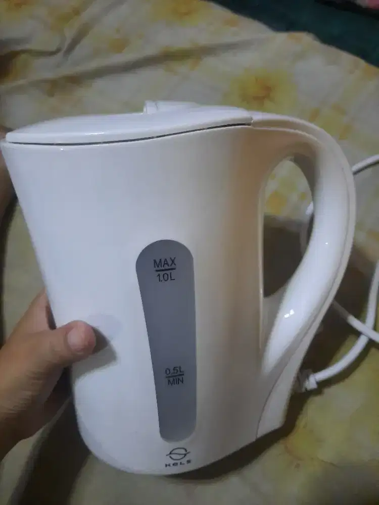 Teko listrik 1 liter