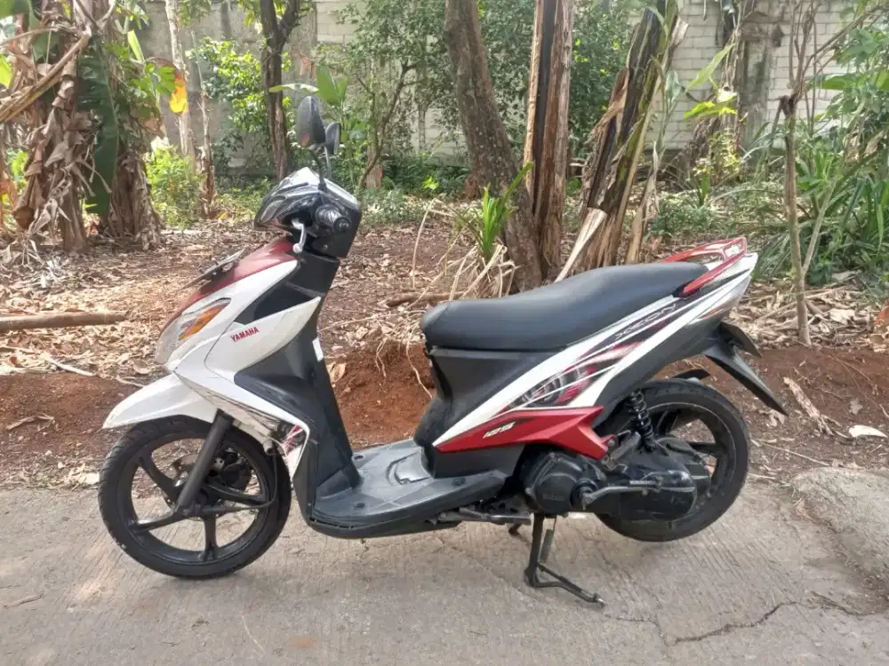 Yamaha Xeon 2011 pajak hidup