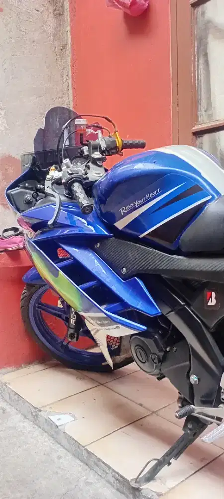 Barangkali laku R15 v2