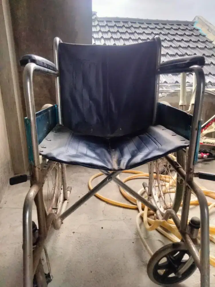 Kursi roda bagus