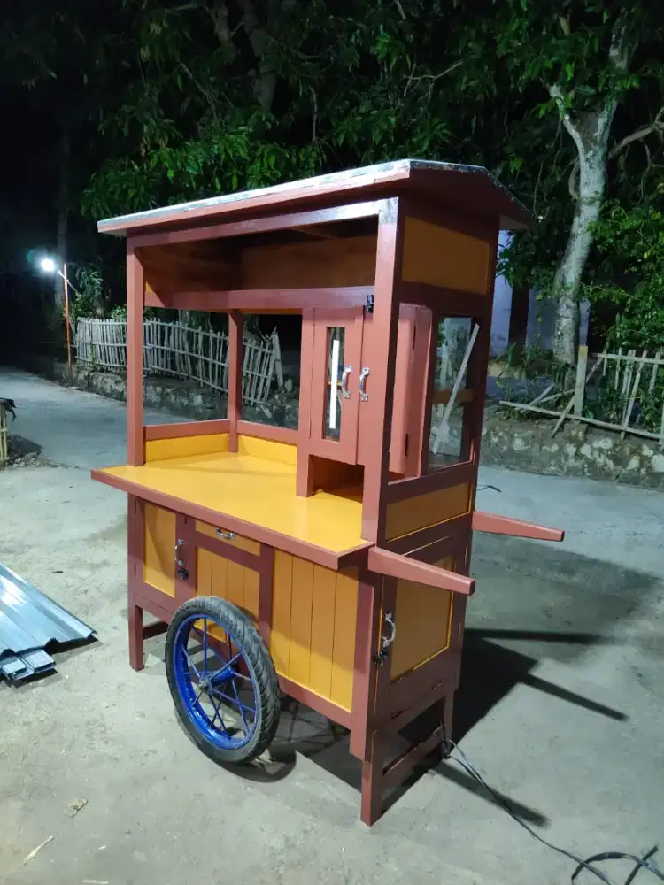 Promo Gerobak Mie Ayam jg Melayani Pesanan Grobak Bakso Bubur Sate dlL