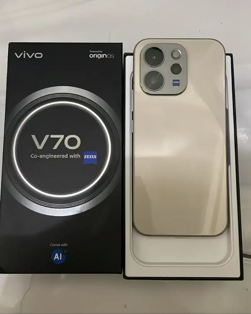 Vivo V70 Full set Lengkap