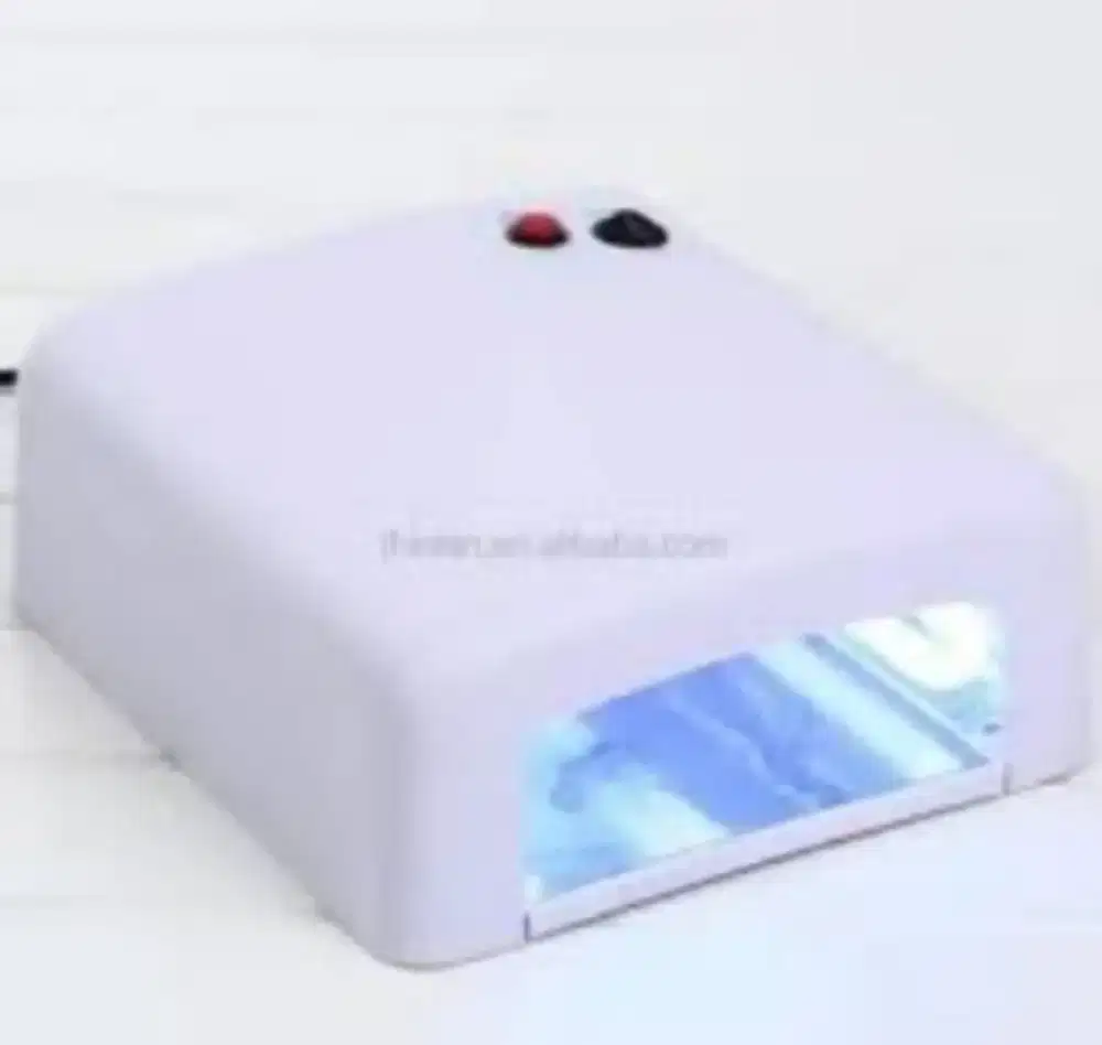 Alat pengering kuku