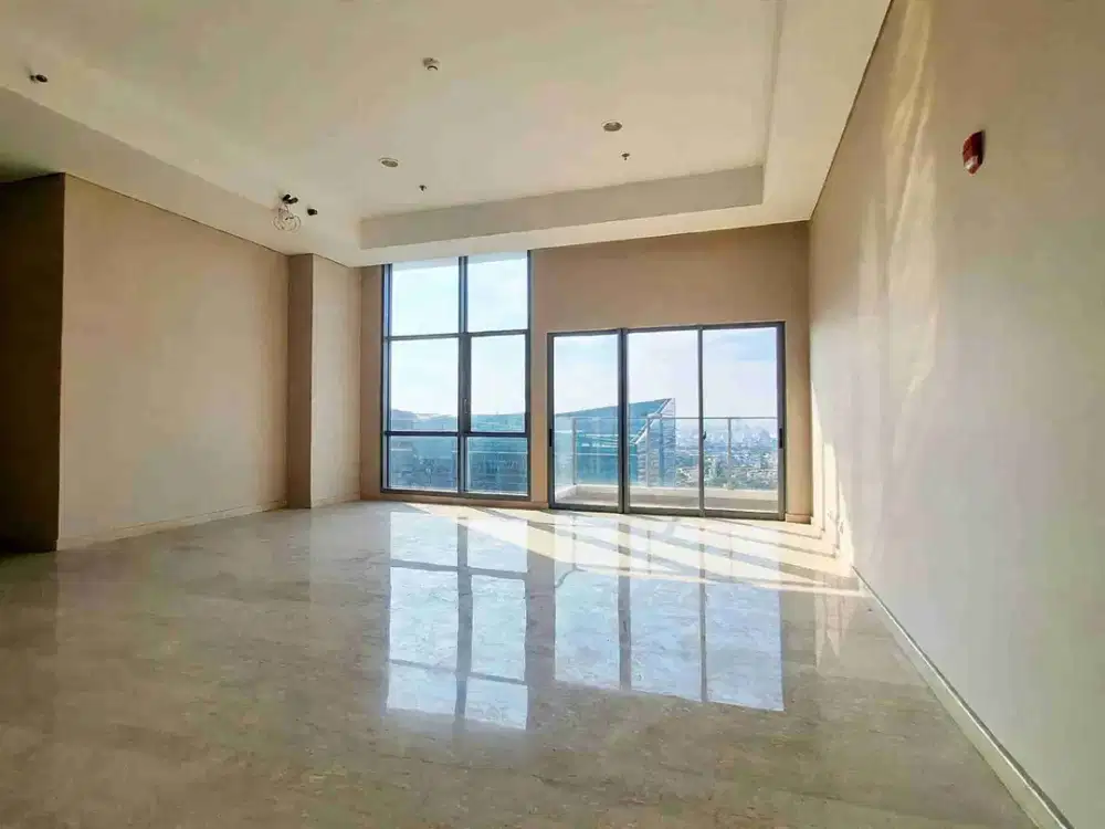 Holland Village 2BR 118M2 Private Lift Pet Friendly Cempaka Putih Dekat Toll