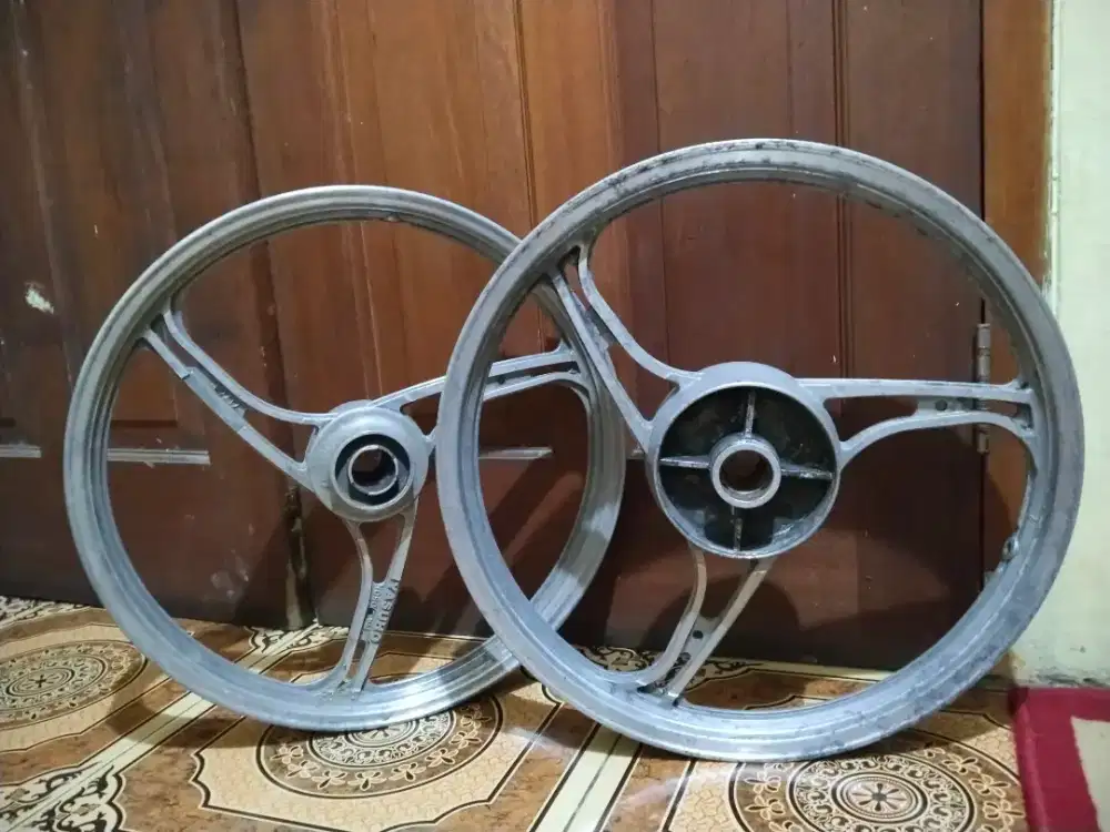VELG RACING YASUHO PALANG TIGA