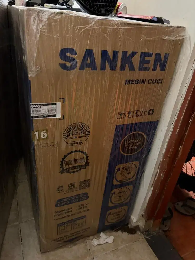 Mesin cuci 2 tabung SANKEN 9kg TW-882GY
