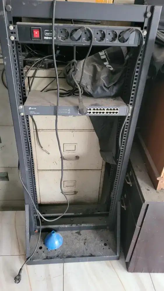 Server Network Rack 19