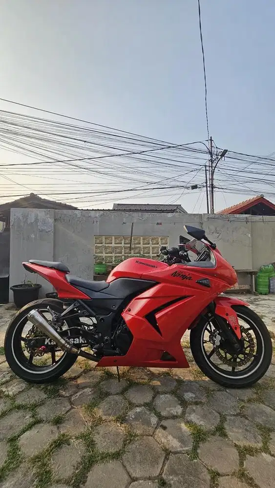 KAWASAKI NINJA 250 KARBU