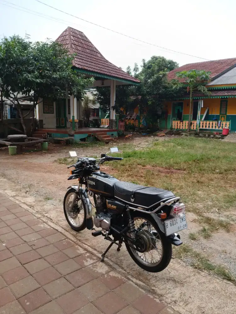 di jual motor hondal GL 100