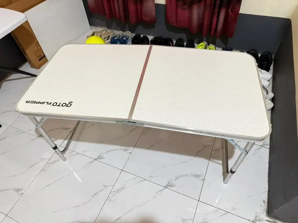 Meja lipat GOTO Table