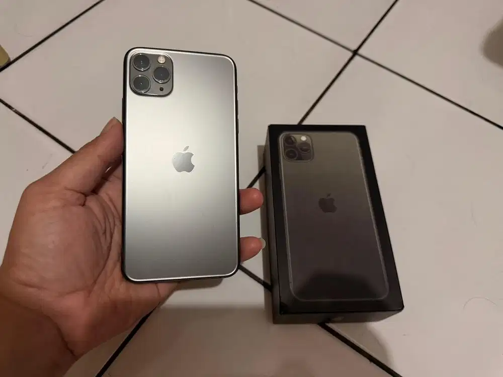 iPhone 11 Pro Max 512 Fullset