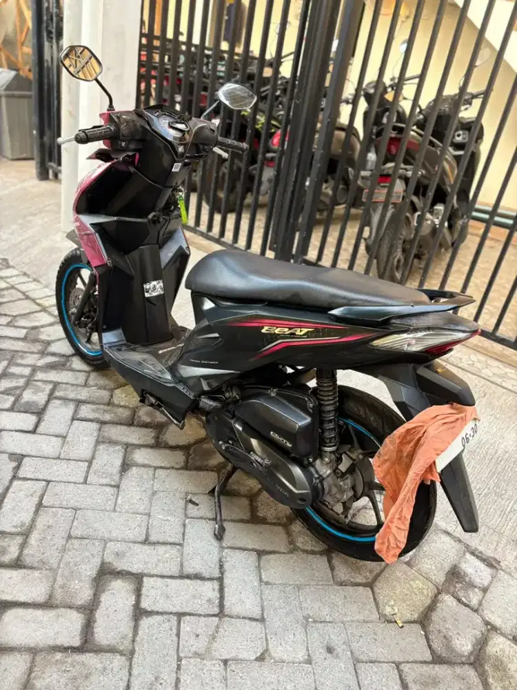 Bismillah. Di jual Honda Beat 2020. Mulus.