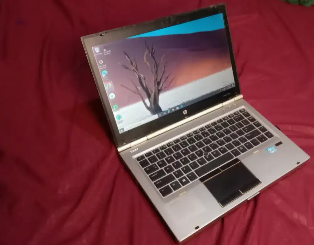 Laptop 1,800,000 -  core i7 gen 3, Ram 16gb