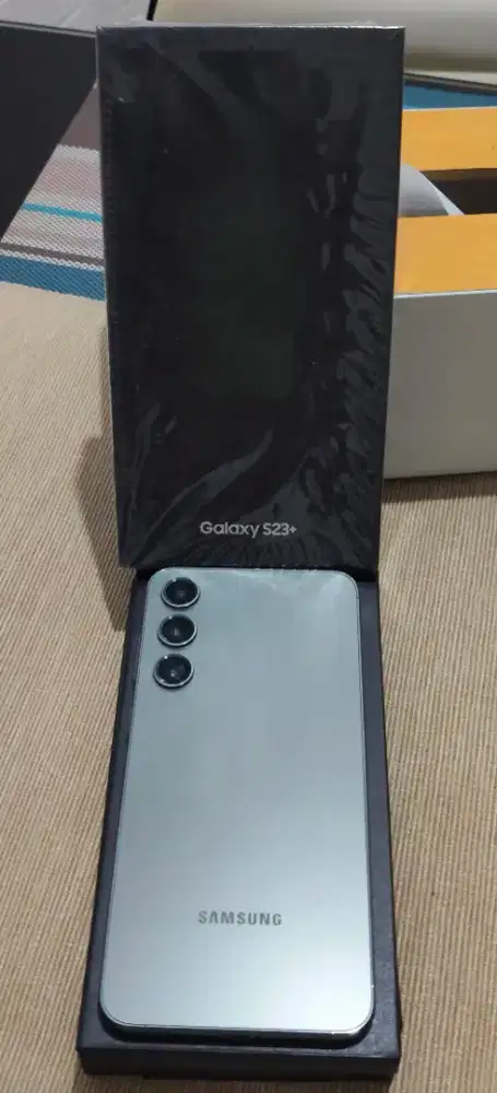 Samsung Galaxy S23+
