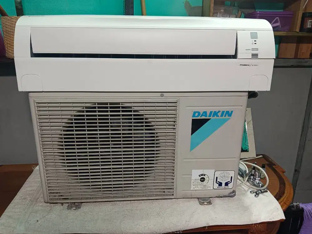 Jual AC Daikin 1pk