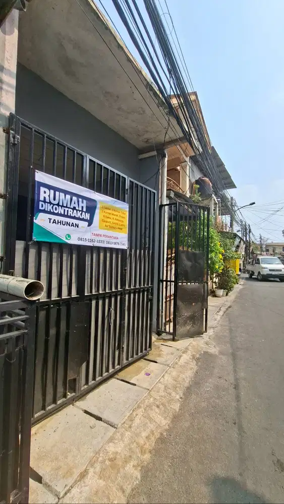 Disewakan rumah 2 lantai