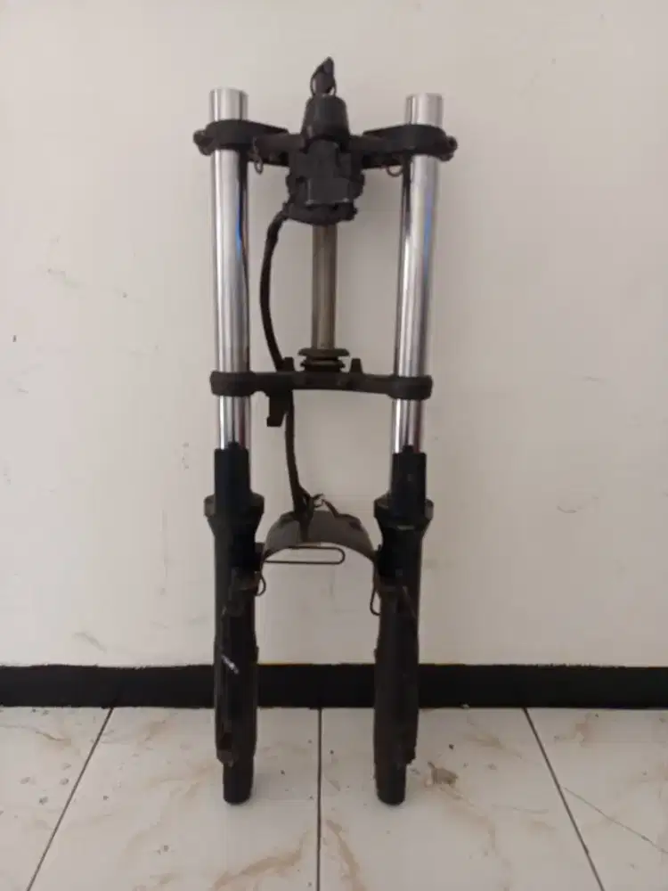 Shockbreker depan kawasaki ninja 250